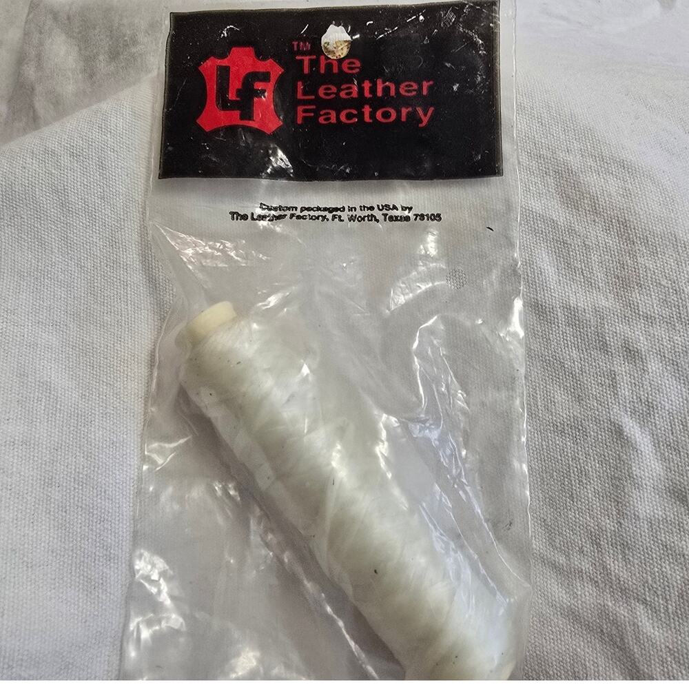 NIP The Leather Factory Artificial Sinew White 20 Yd Bobbin